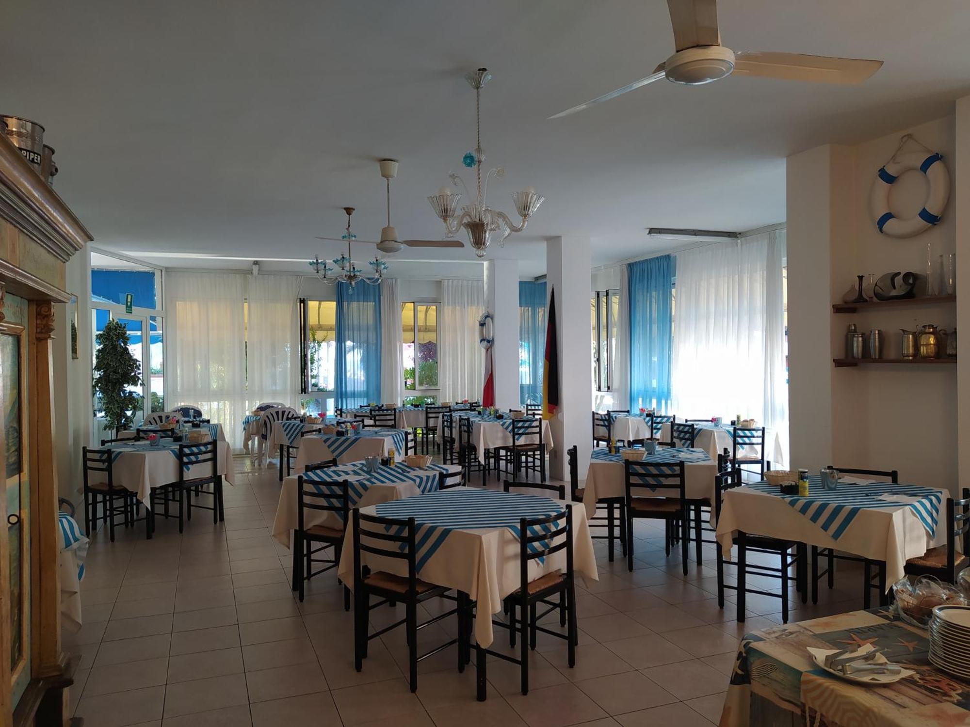 Hotel Halifax Lido di Jesolo Eksteriør bilde